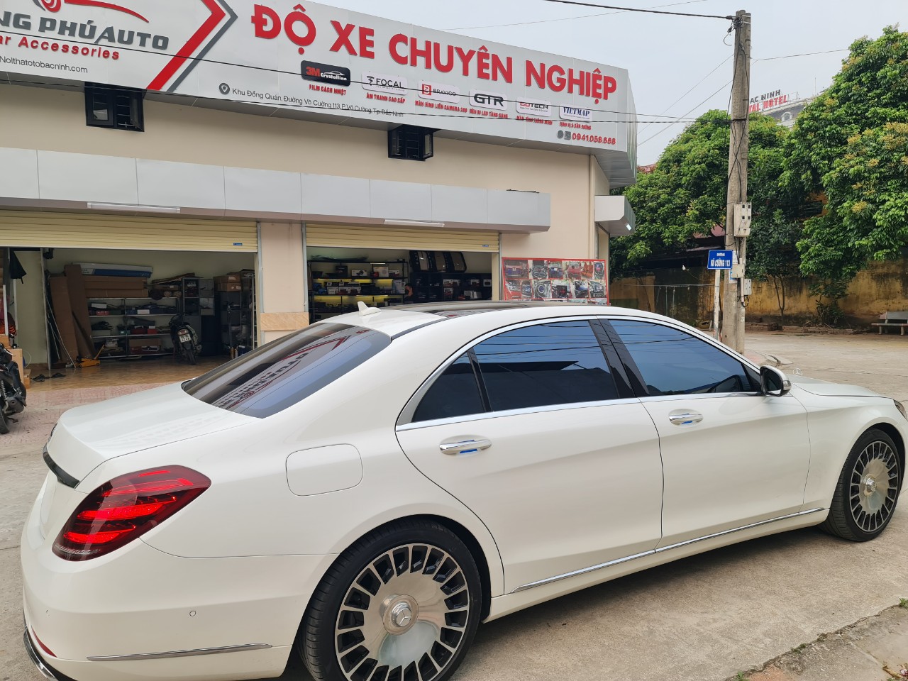 Độ nội thất ô tô tại Quang Phú Auto